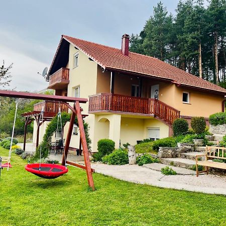 Apartman Korina Otočac Εξωτερικό φωτογραφία