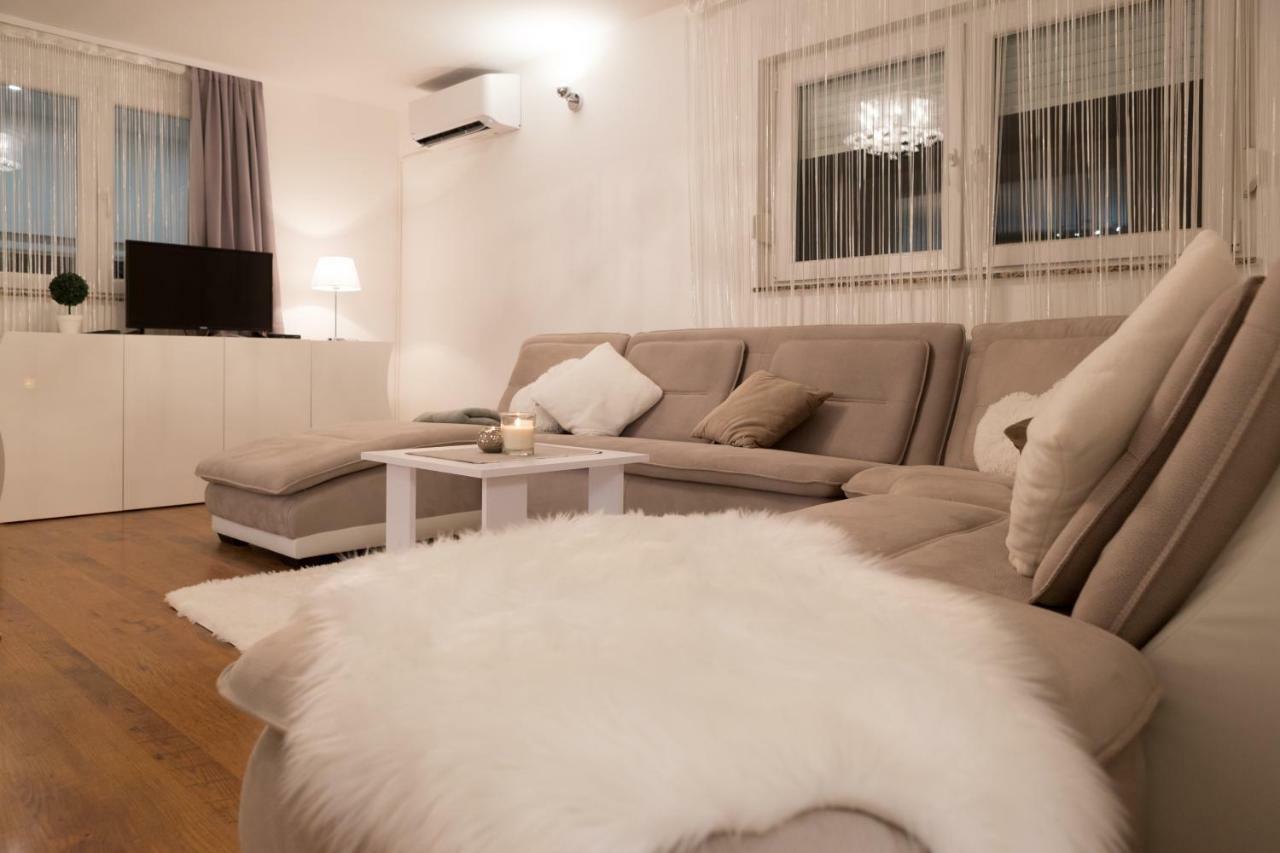 Apartman Korina Otočac Εξωτερικό φωτογραφία