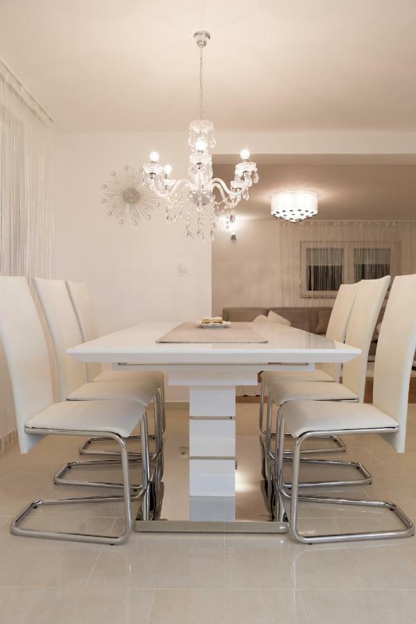 Apartman Korina Otočac Εξωτερικό φωτογραφία